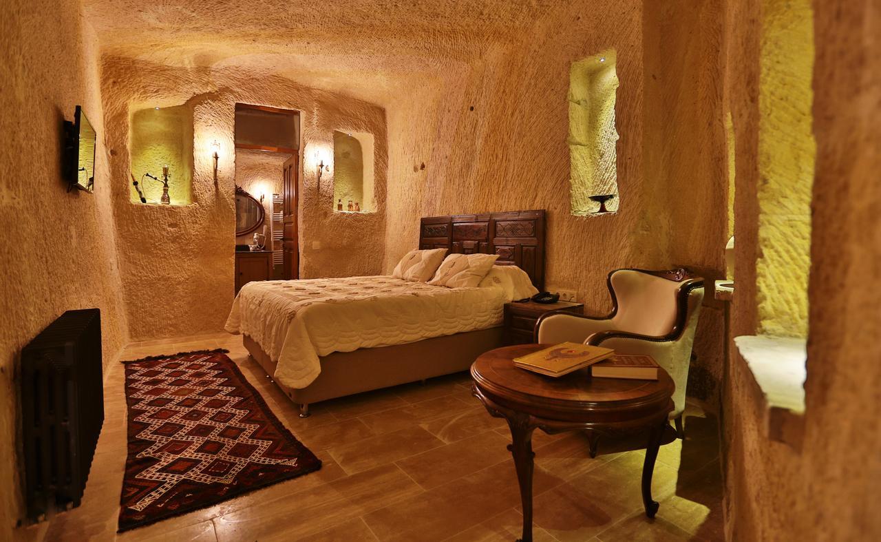 阿克洛珀利斯洞穴套房酒店 于尔居普 外观 照片